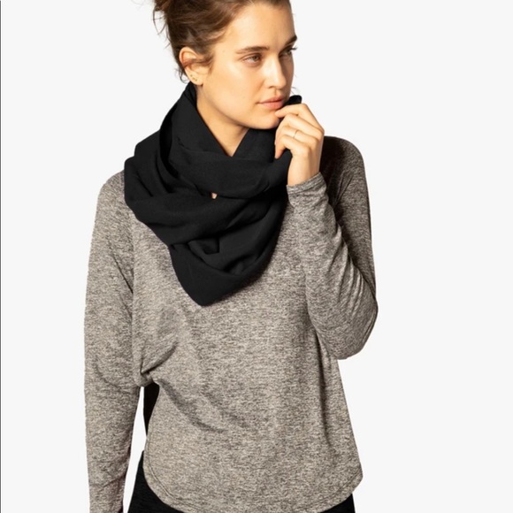 Infinity beyond yoga black scarf soft pocket zip - Picture 3 of 7